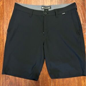 Travis Mathew golf shorts. Worn once.